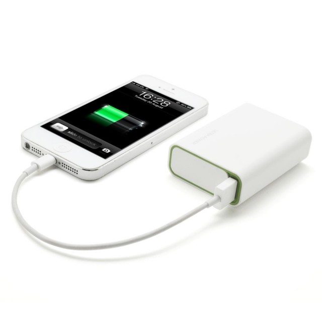 ultra-power-bank-in-use